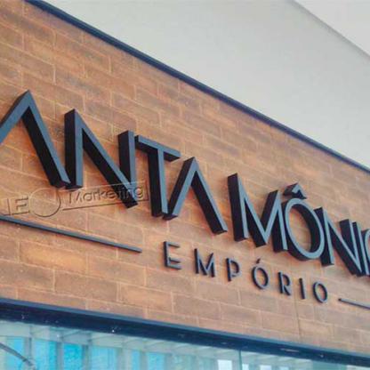 FOTO 25 - Letra Caixa em PVC e Chapa Galvanizada - Loja de Shopping
