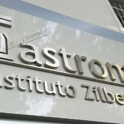 FOTO 45 - Letra Caixa em Inox Escovado