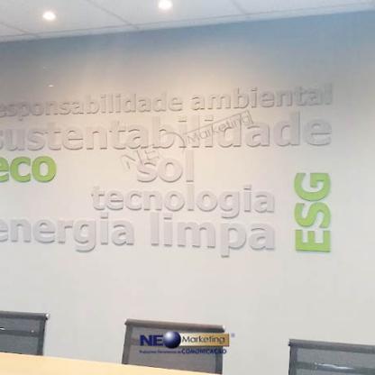 Letras em Acrílico para Parede de Escritório